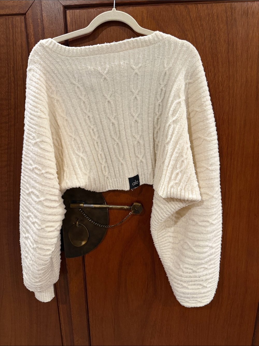 ALO Yoga Off-Shoulder Cream Cable Knit Cropped Sweater/Shrug